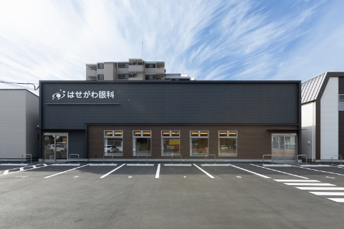 外観、駐車場